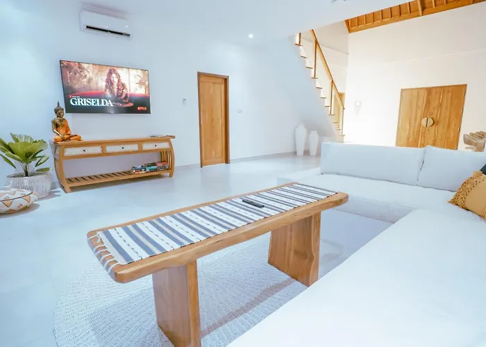 Amil Villa *