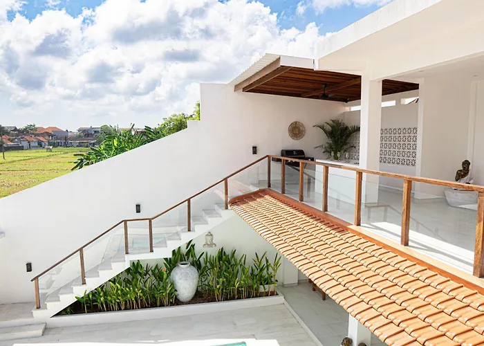 Amil Villa *
